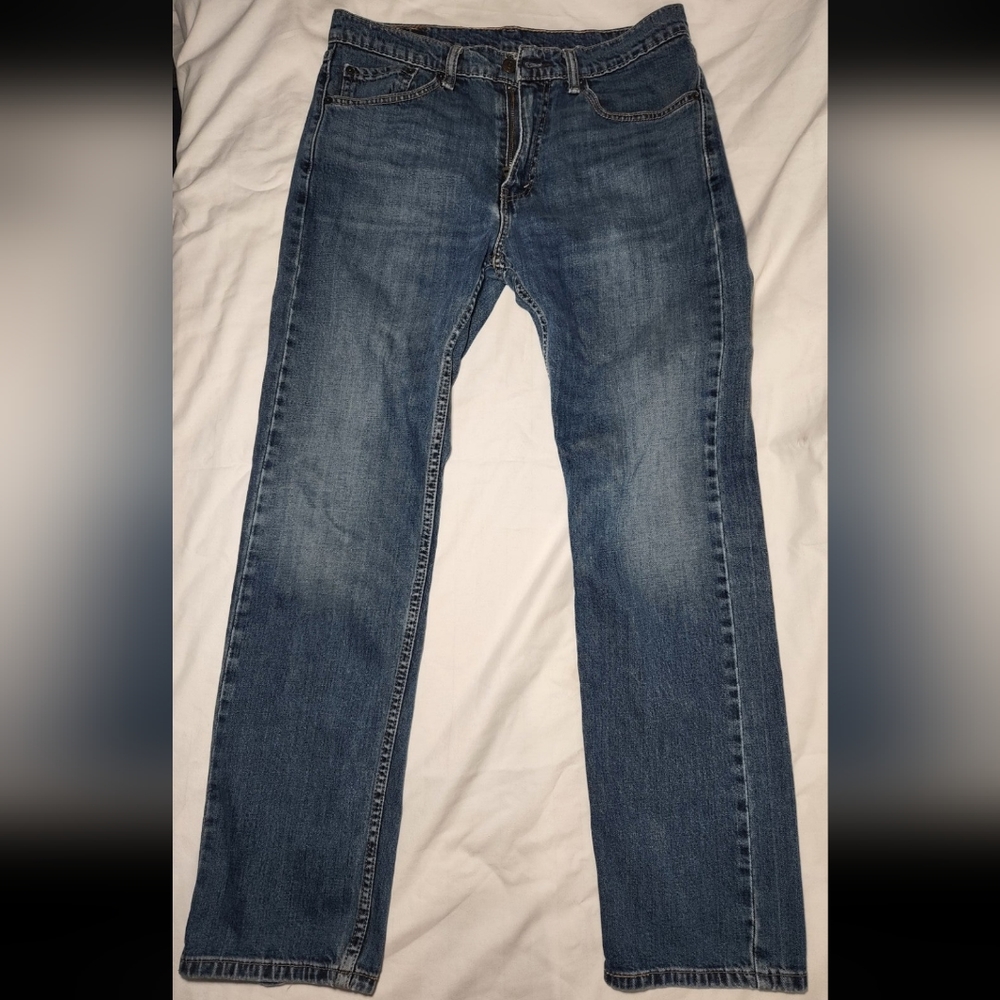 Men's 505 Regular Fit Levi Jeans, size W32 L32